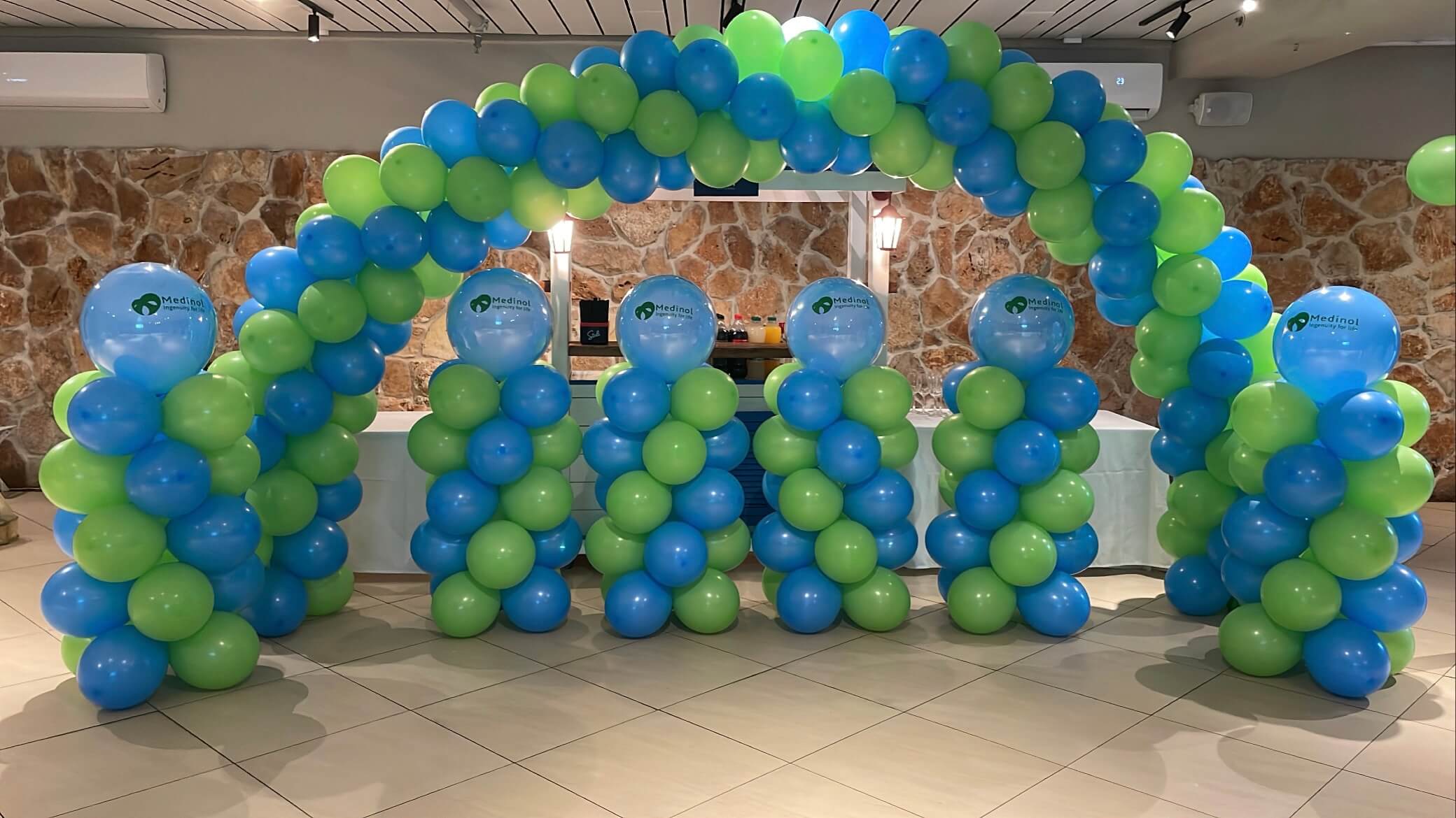 בלונים לחברות — דגם 8575