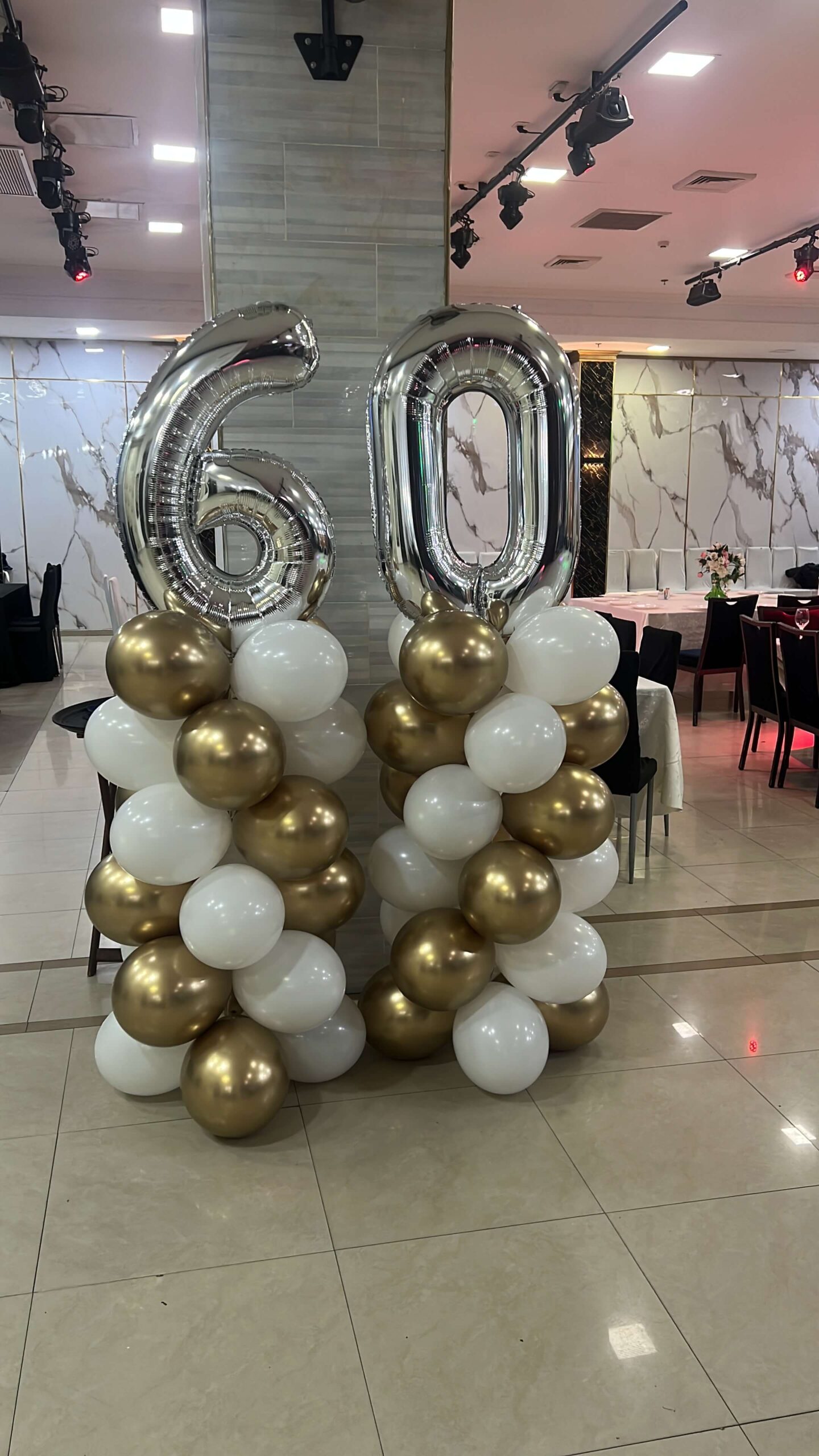 מעמדי בלונים — דגם 8893