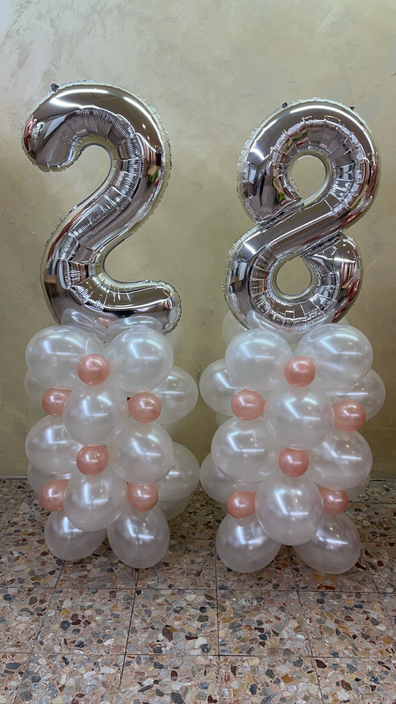 מעמדי בלונים — דגם 8943