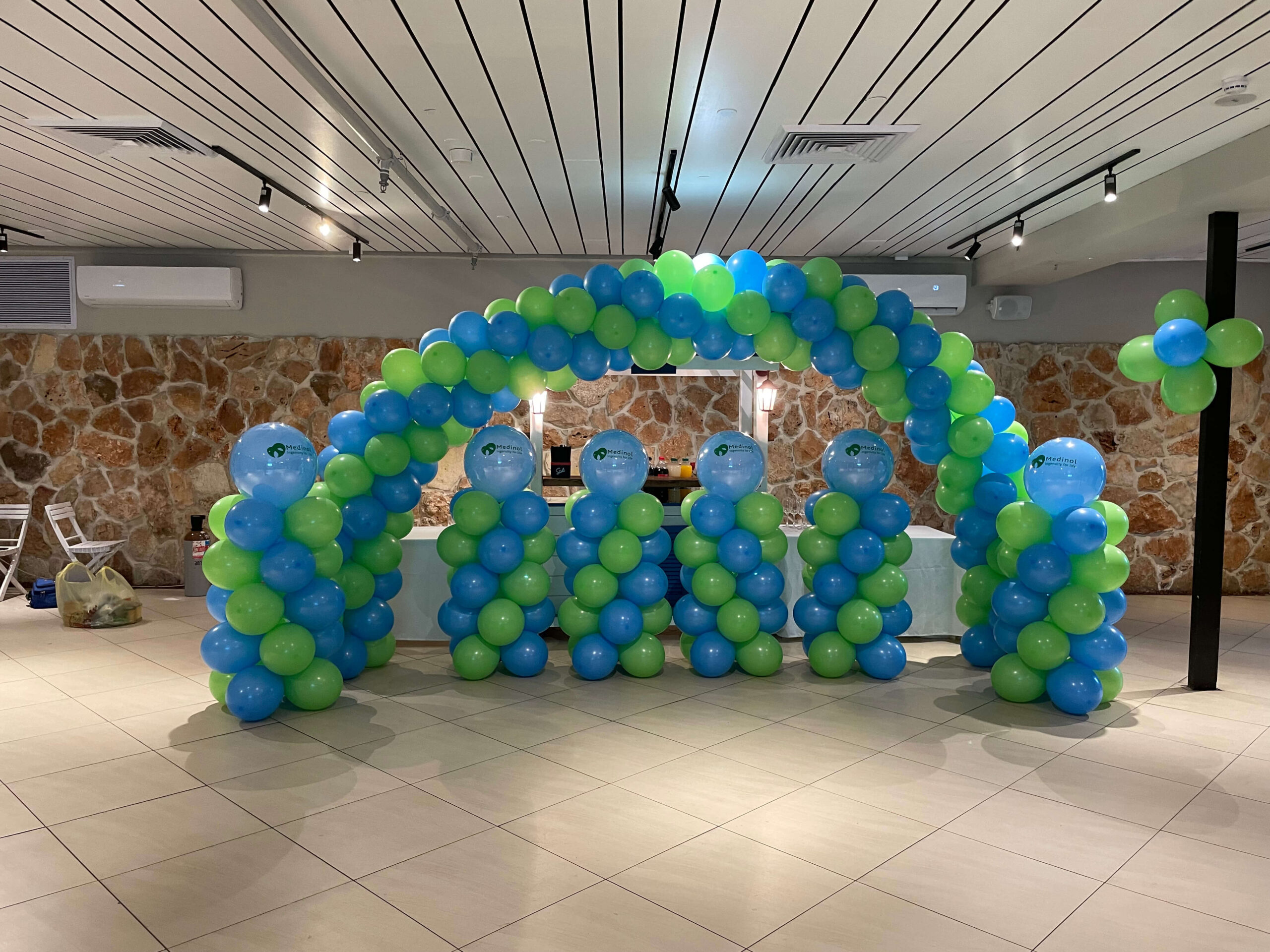 קשתות בלונים — דגם 8978