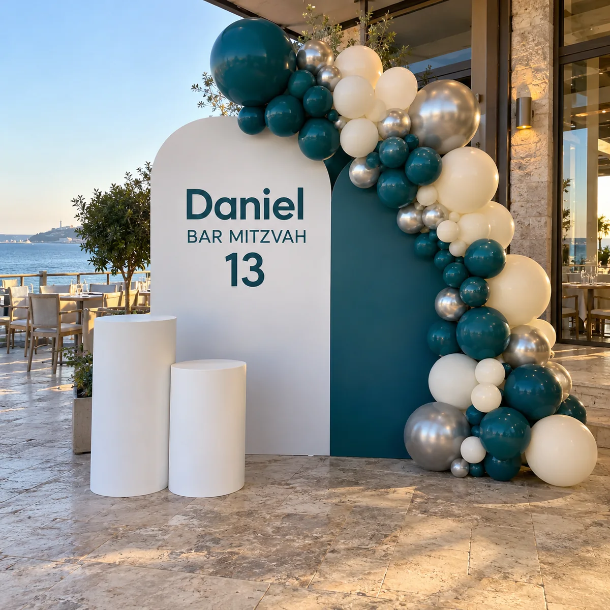 balloonita-bar-mitzvah-06-daniel-teal